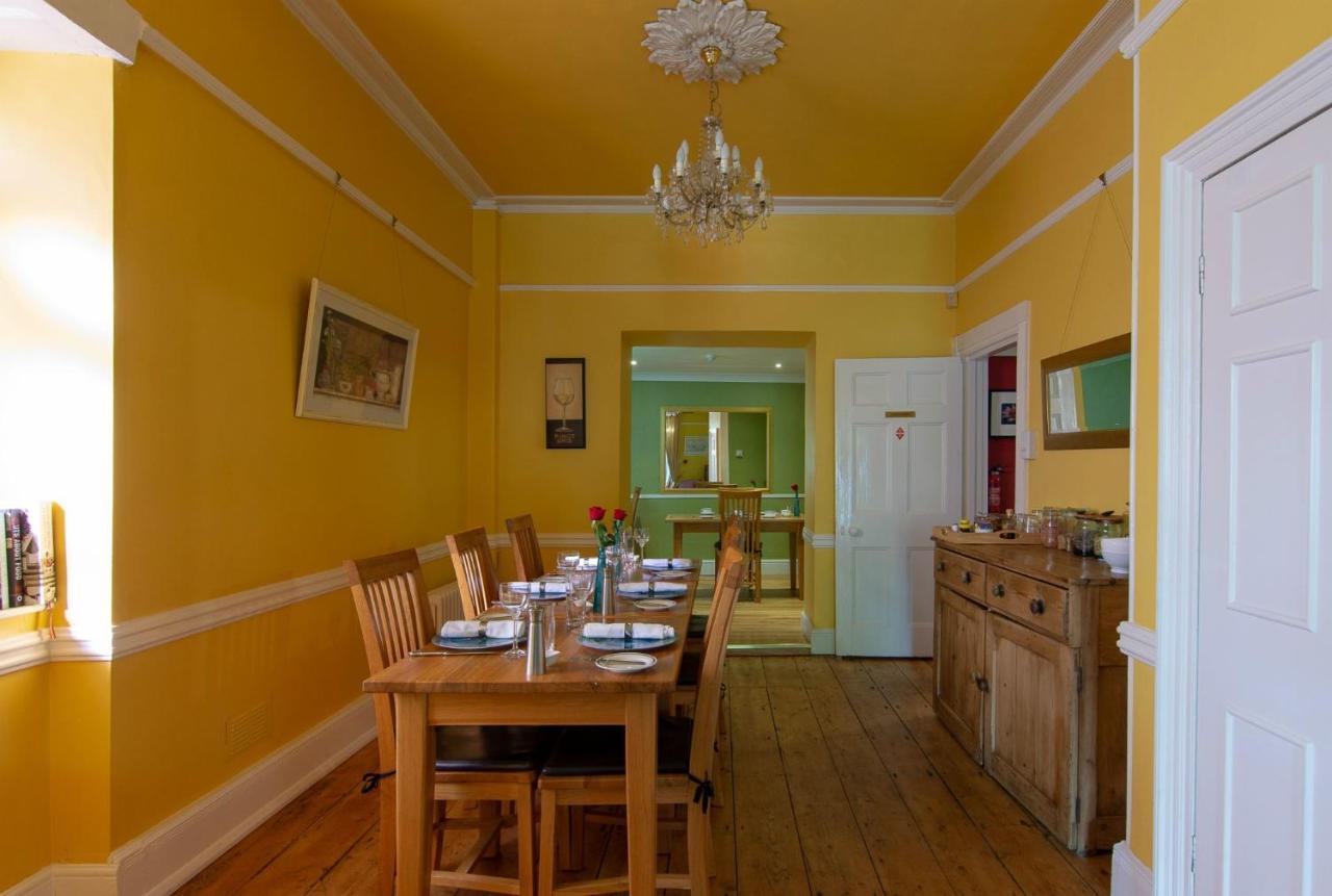 The White House Otel Charmouth Dış mekan fotoğraf